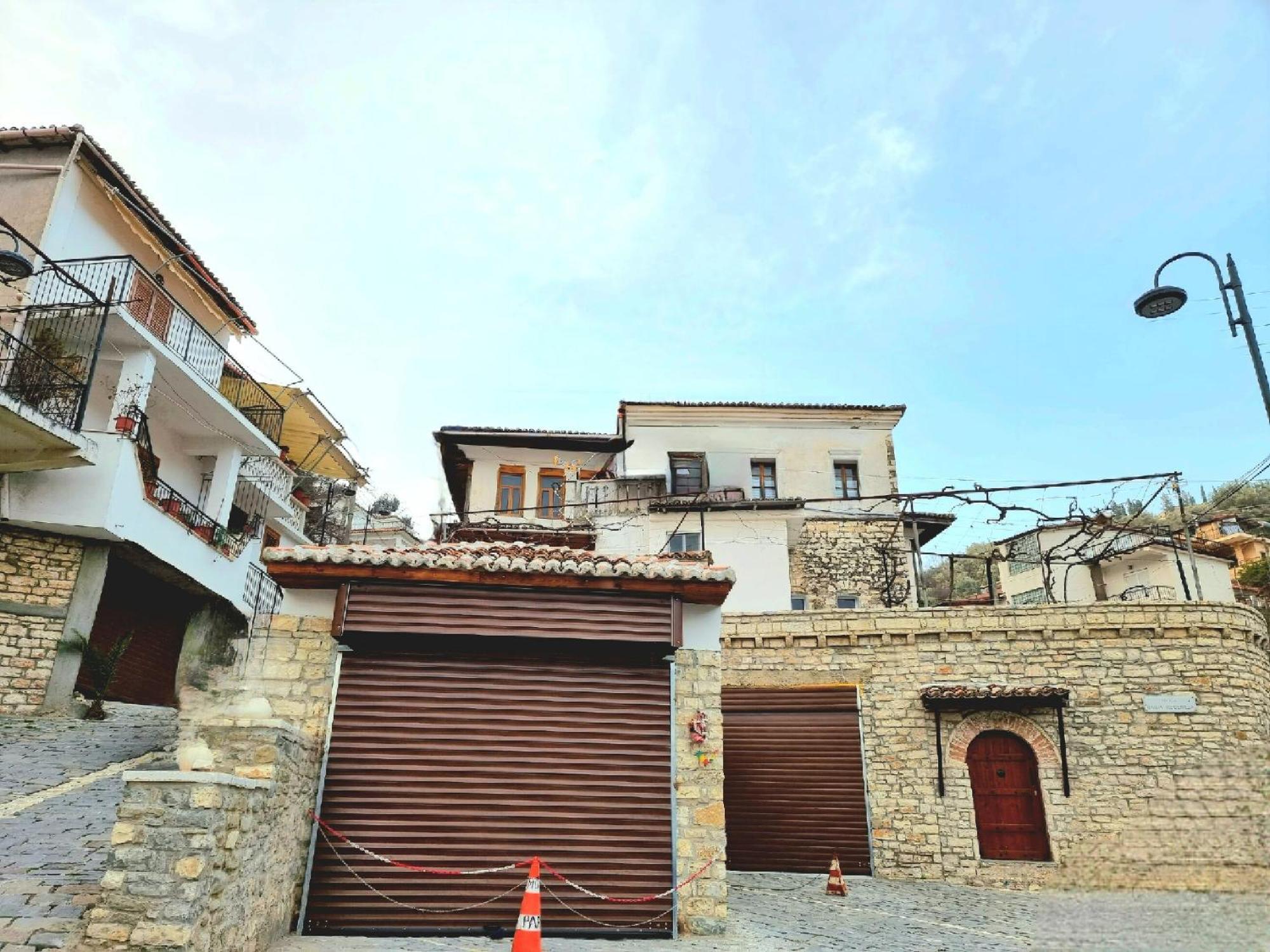 Dd Villa 3 Berat Exterior photo