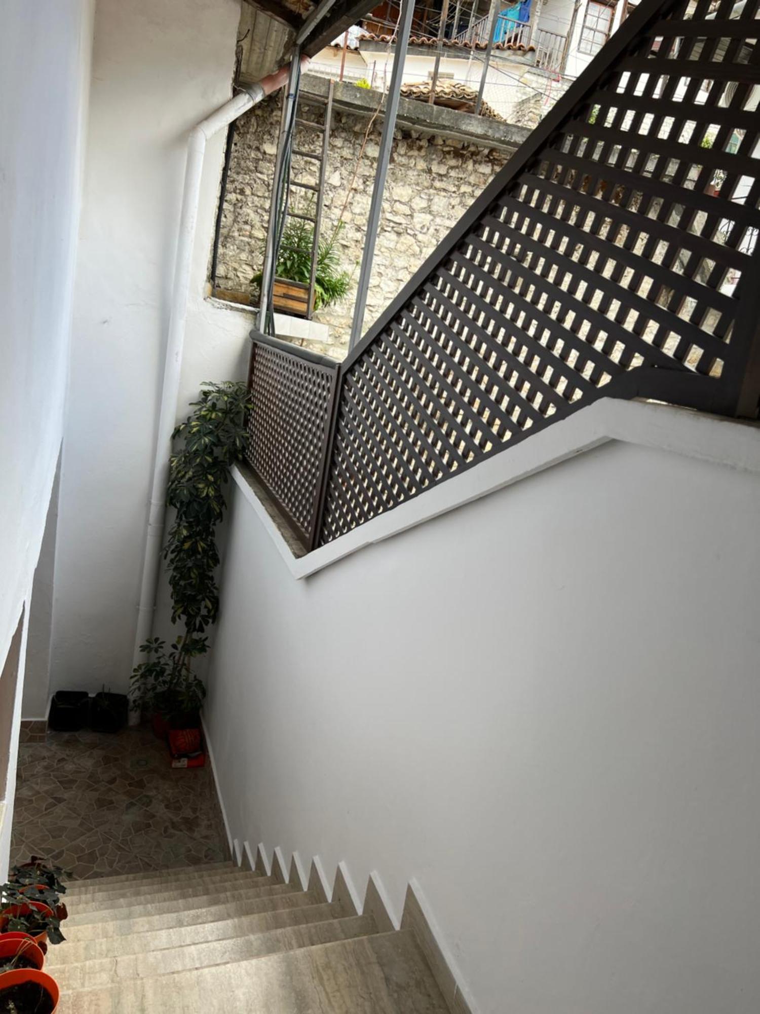 Dd Villa 3 Berat Exterior photo